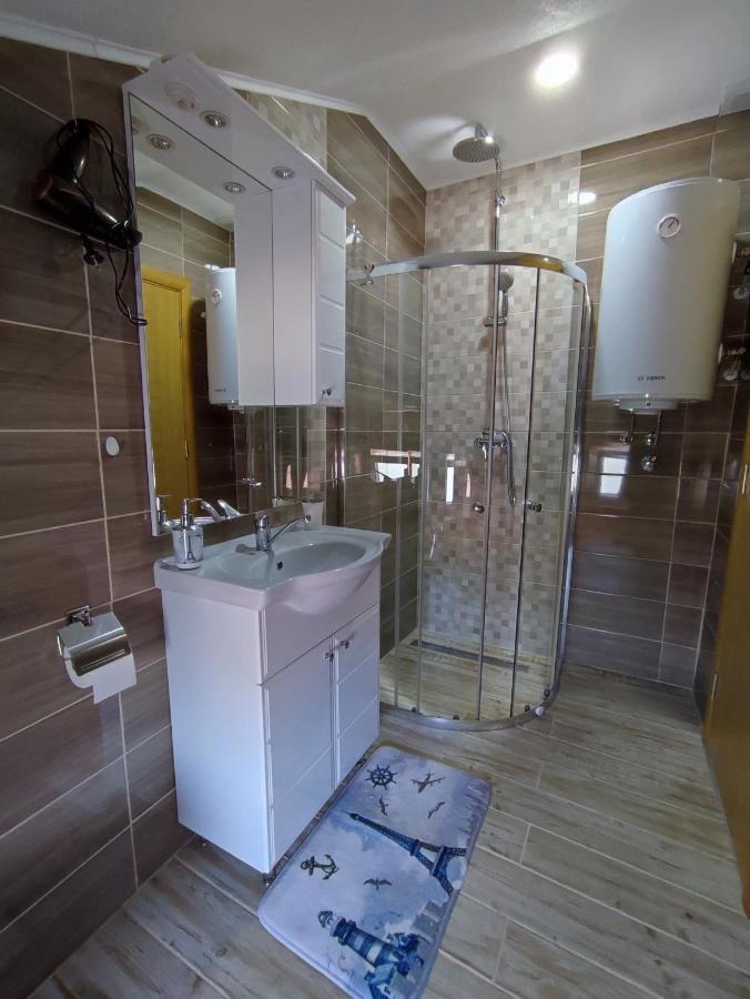 Apartman Toni Gračac 외부 사진