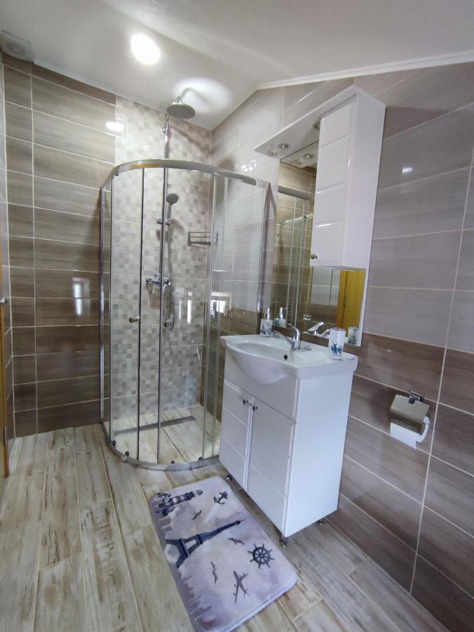 Apartman Toni Gračac 외부 사진