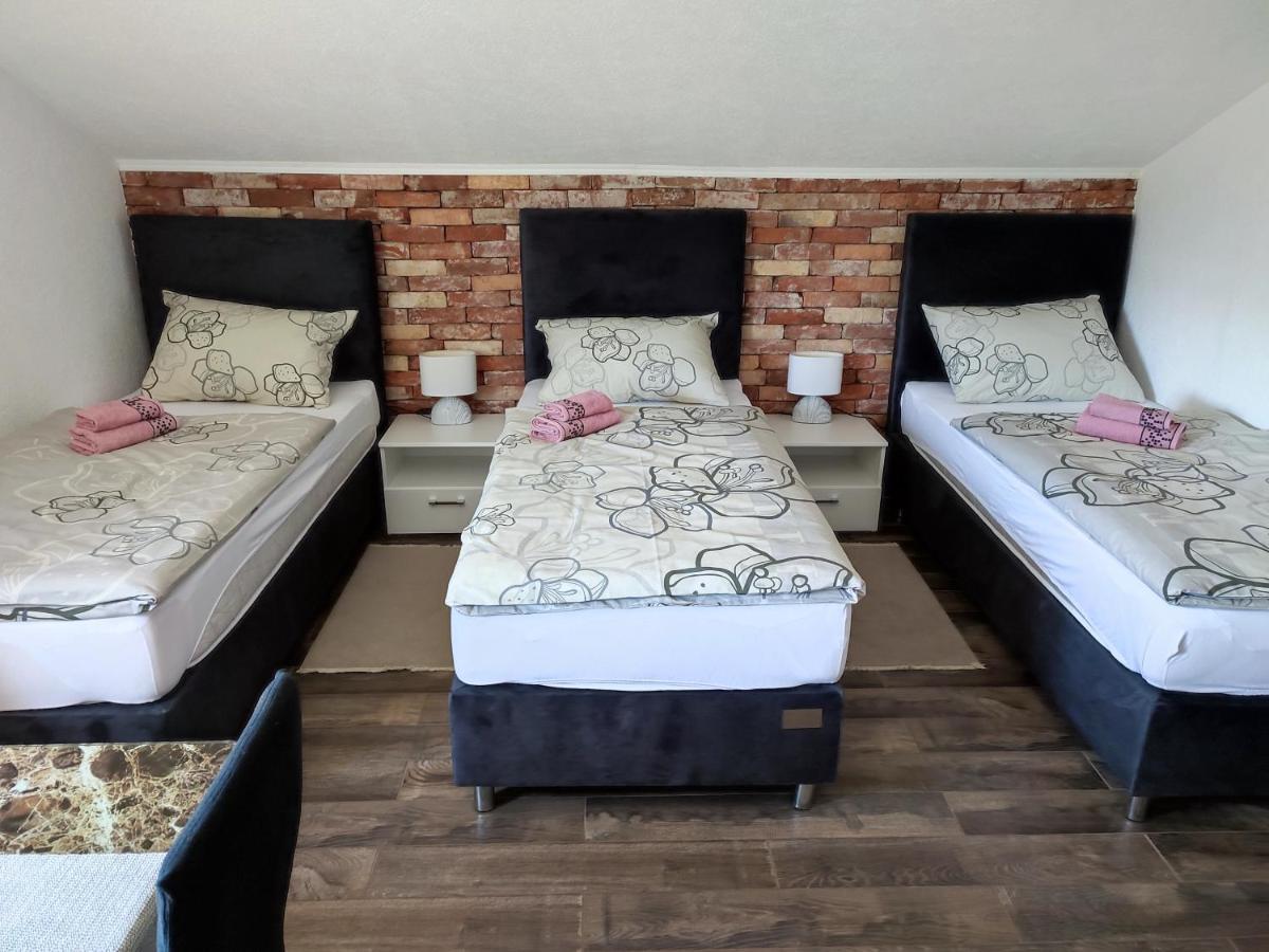 Apartman Toni Gračac 외부 사진