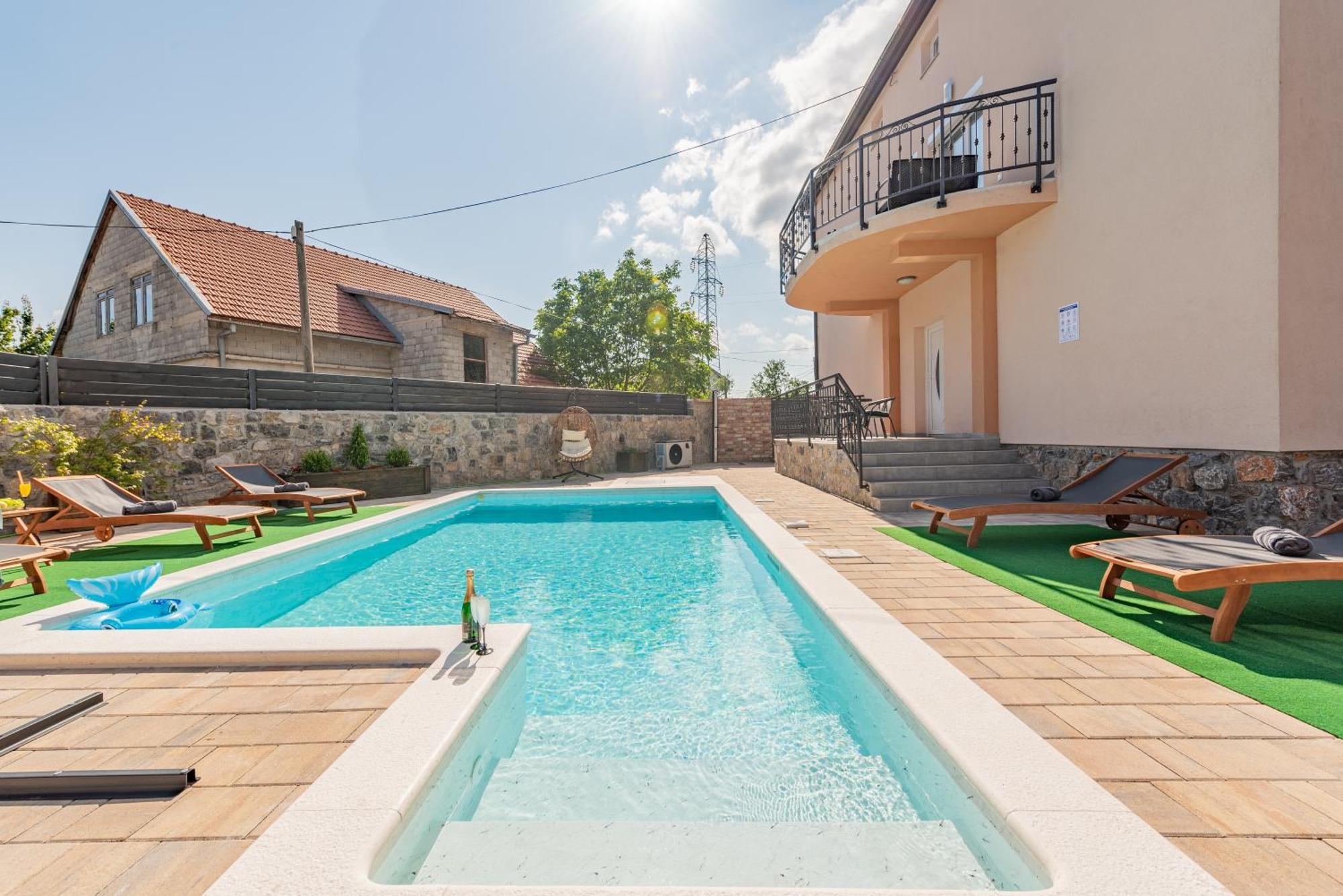 Apartman Toni Gračac 외부 사진