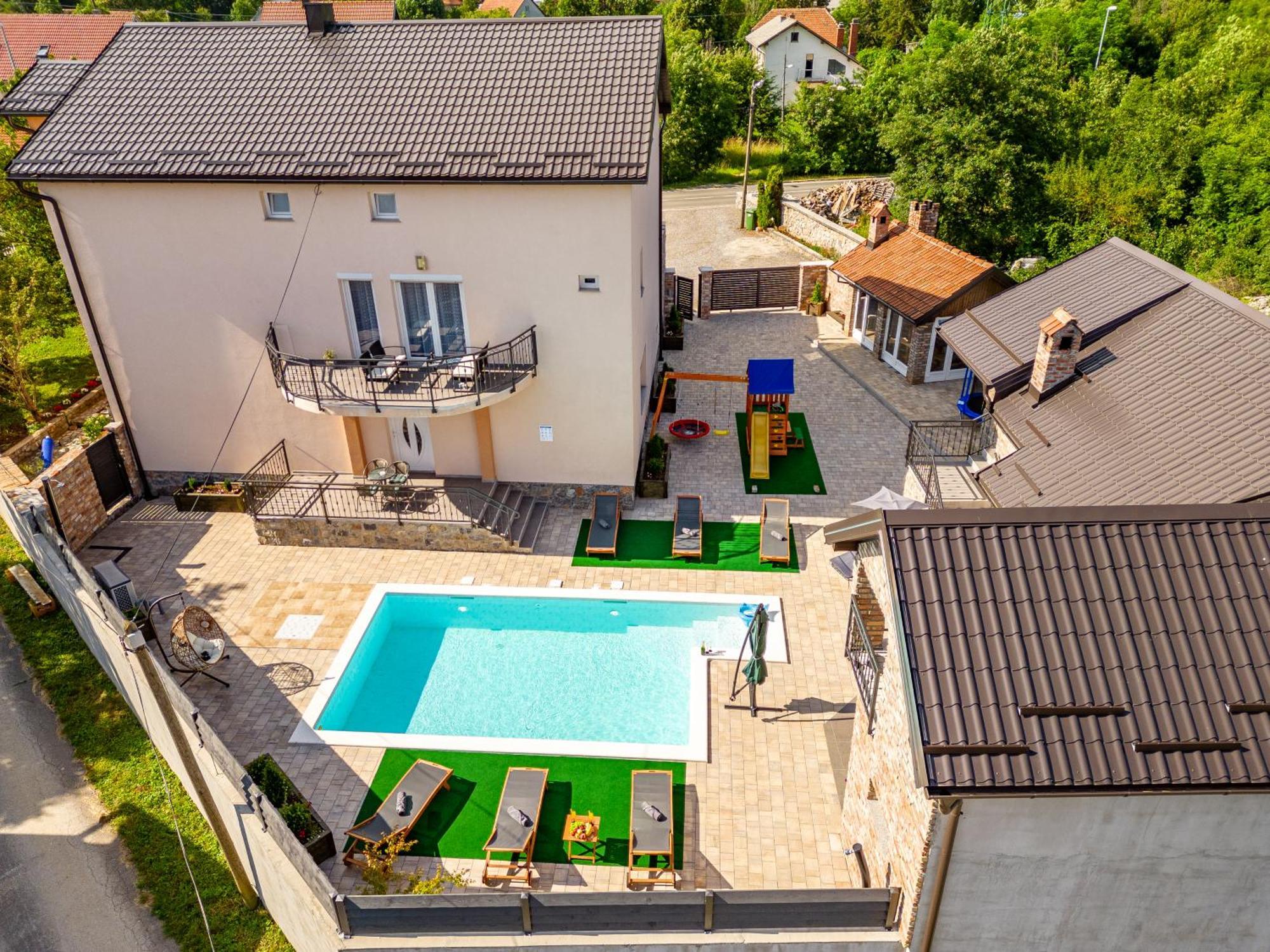 Apartman Toni Gračac 외부 사진