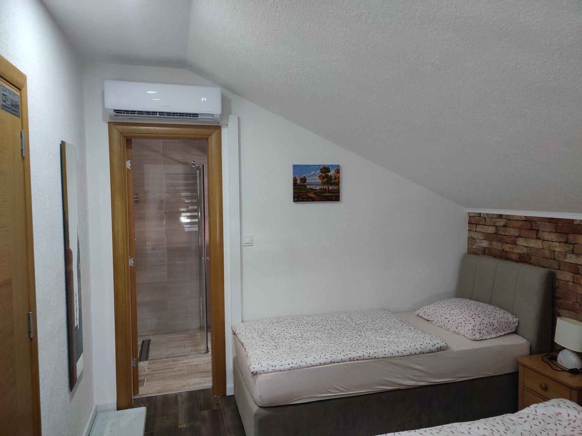 Apartman Toni Gračac 외부 사진