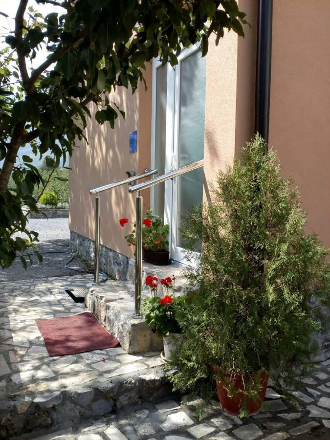 Apartman Toni Gračac 외부 사진